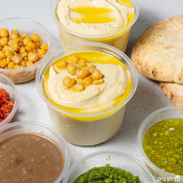 קילו קומפלט, קילו חומוס, מגיע עם 10 פיתות , גרגירים, פול, סלסה וחריף