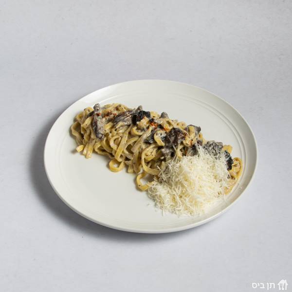 Linguine al Tartufo, חמאה, פרמז׳ן, פטריות יער ,יין רוזה, כמהין