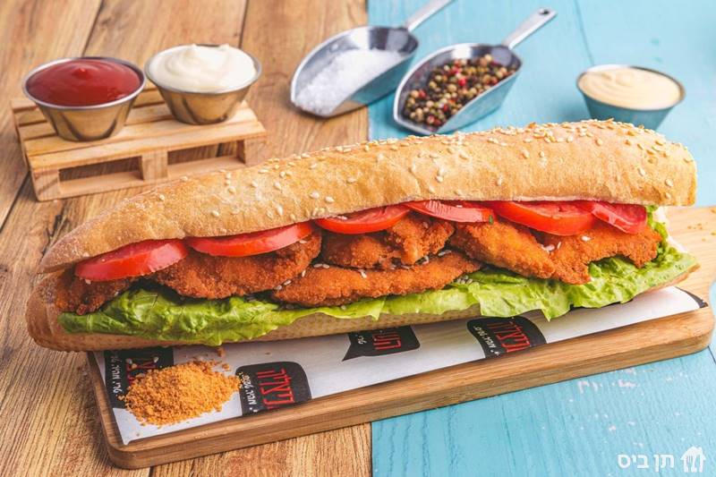 מיקס שניצלים, מיקס שניצלים לבחירה, ערבב בין טעמי השניצלים מהטובים ביותר, סלטים ורטבים לבחירה
